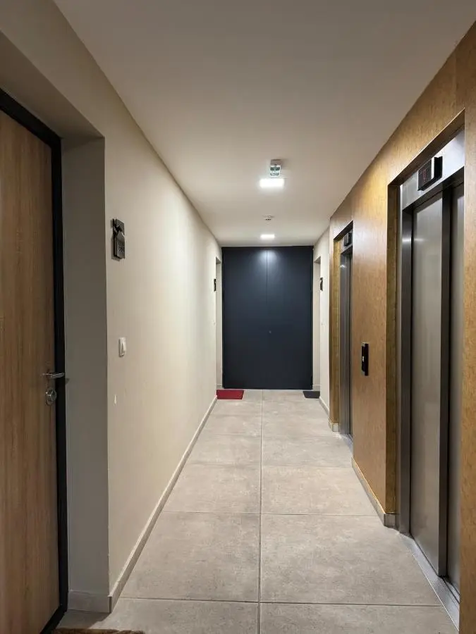 Lux Sarajevo Waves 2bdr apartment with private parking
