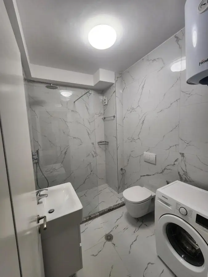 White Residence Luxury Apartments