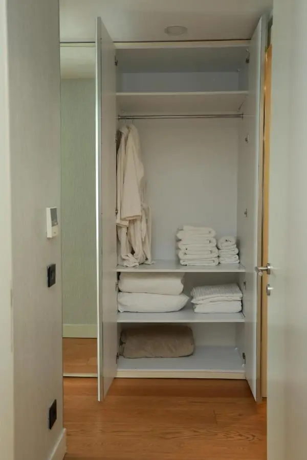 Deluxe 2BR Apartment Balcony 420