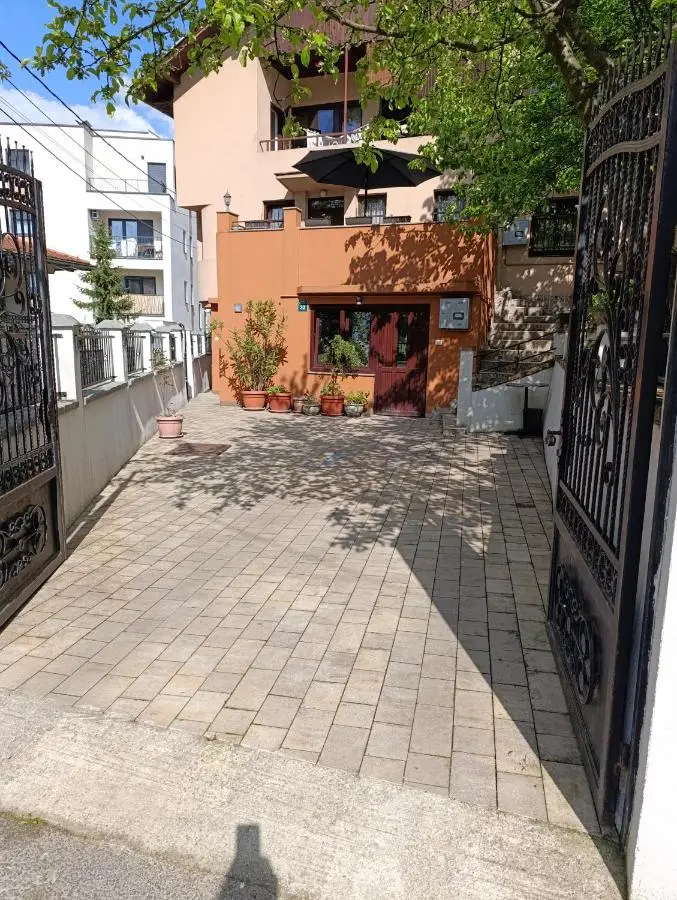 GRBAVICA COZY APARTMENT - free parking