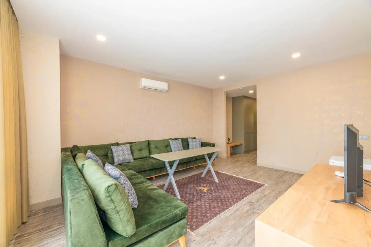 Agora Suites