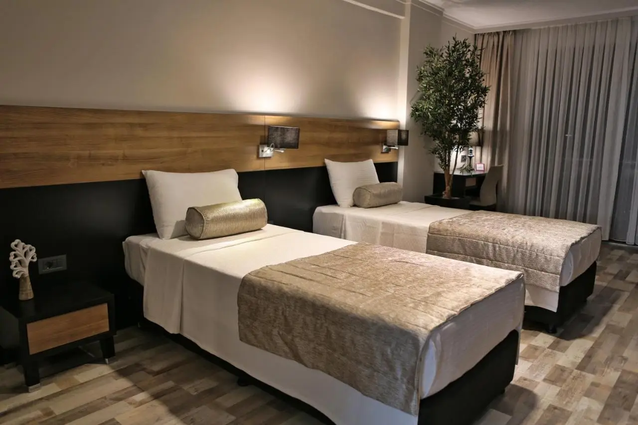 Kalevera Hotel