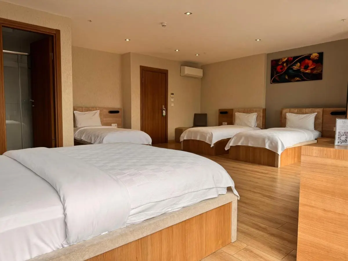 İNNPORT HOTEL