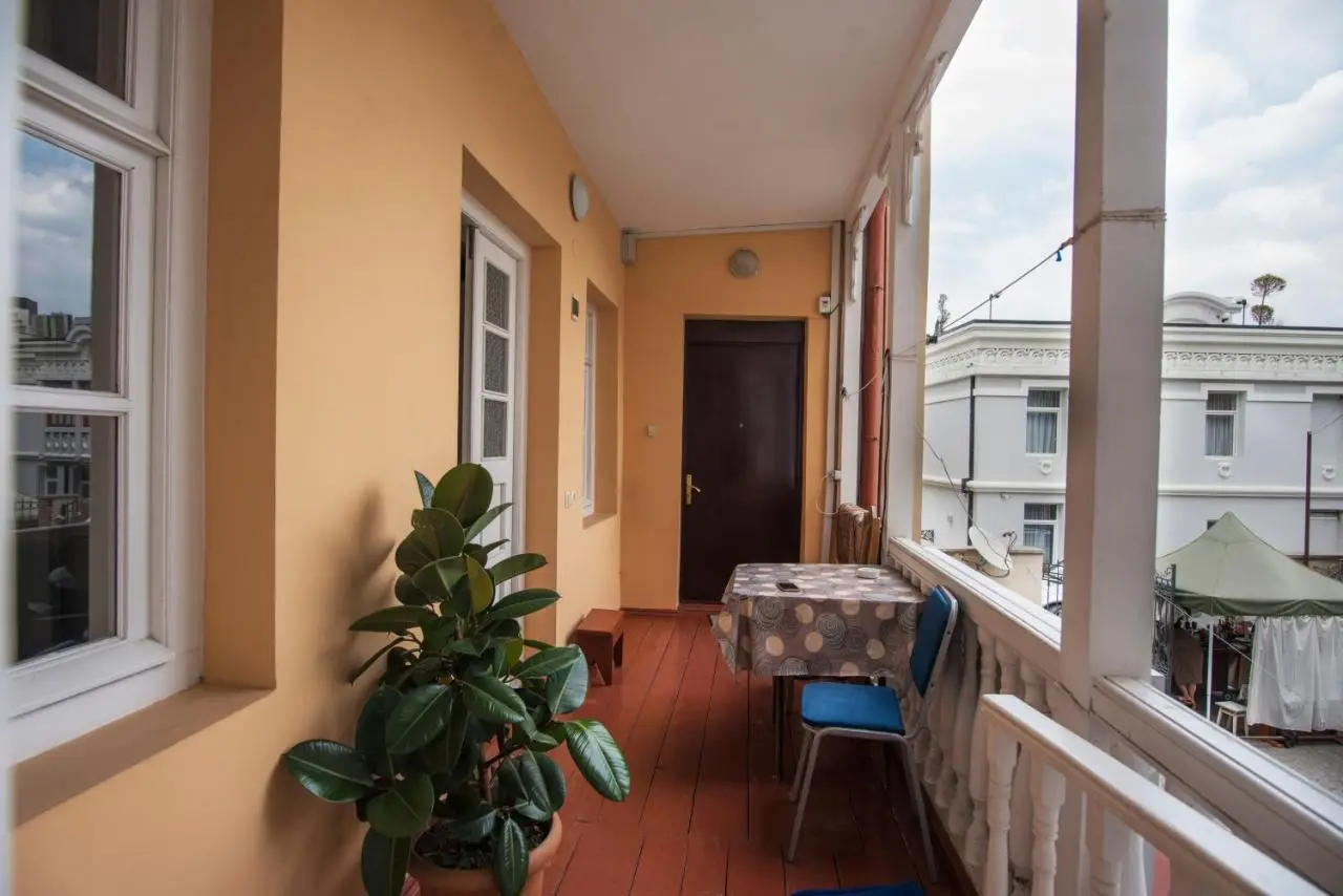 Meidan Suites