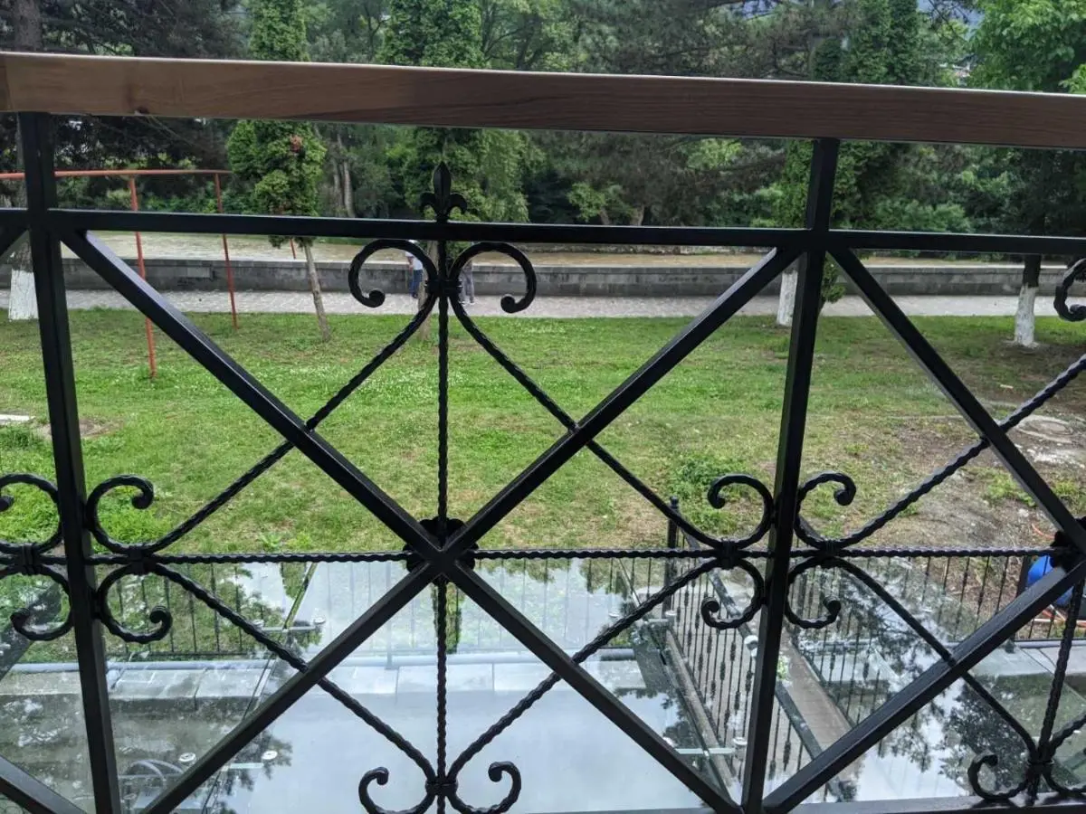 Riverside Borjomi