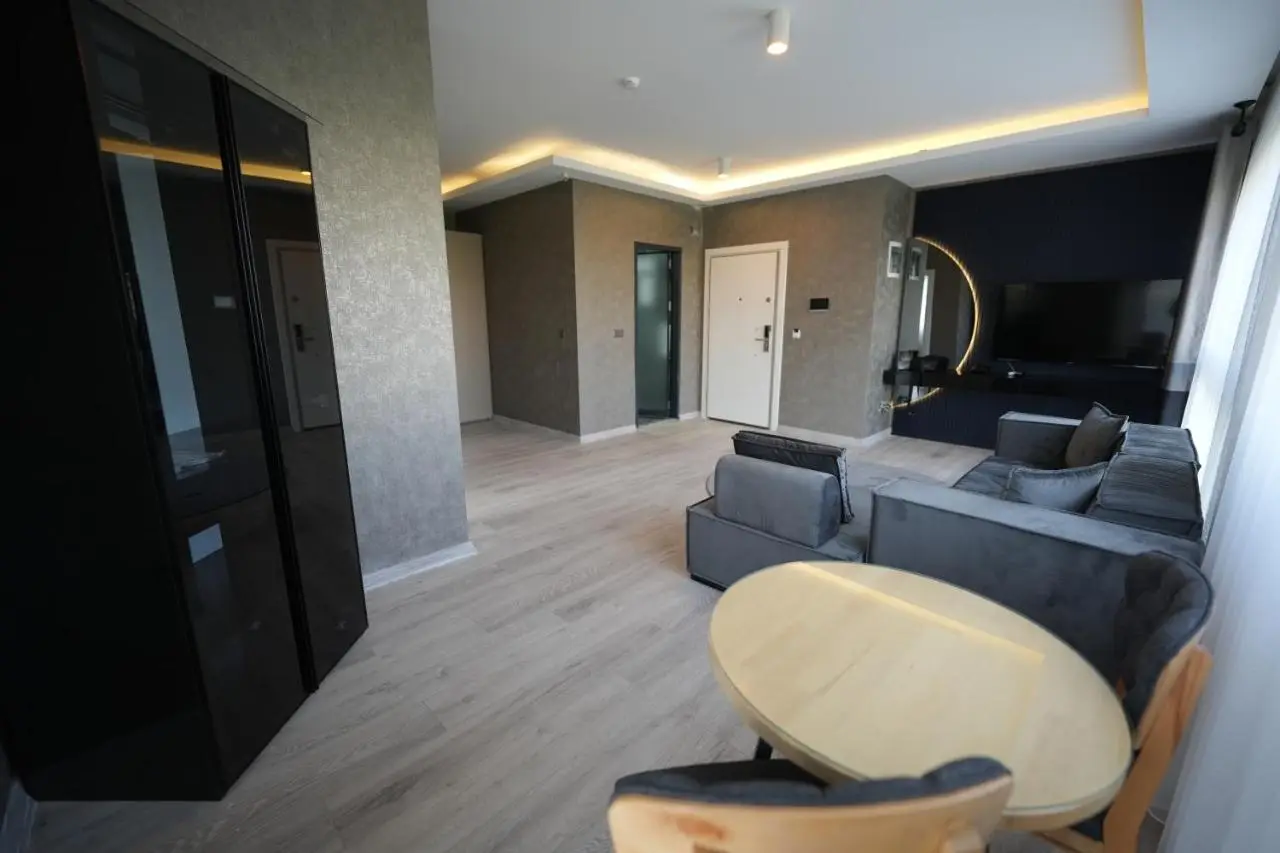 Marlen Hotel Bayraklı
