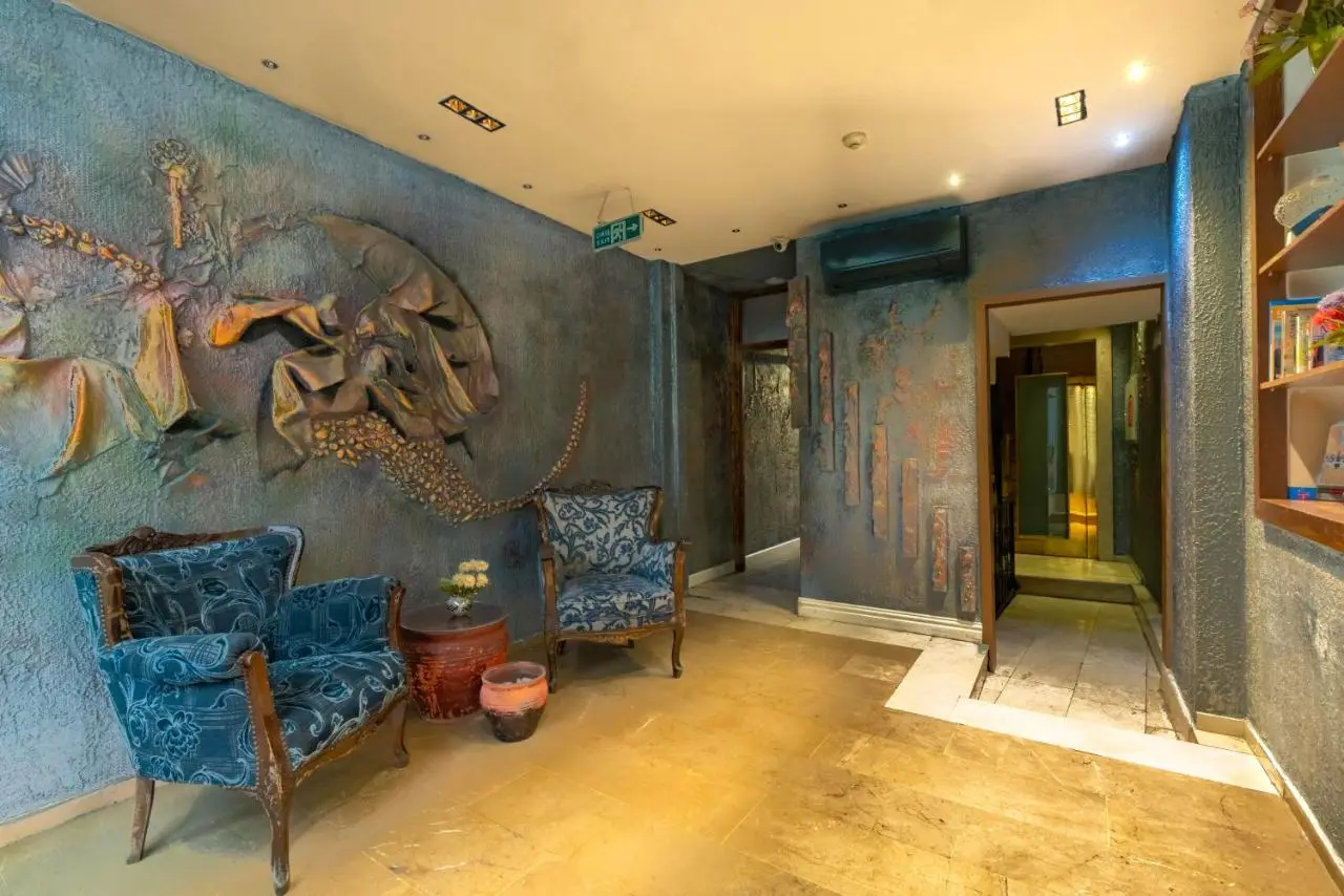 6 Apartment Galata