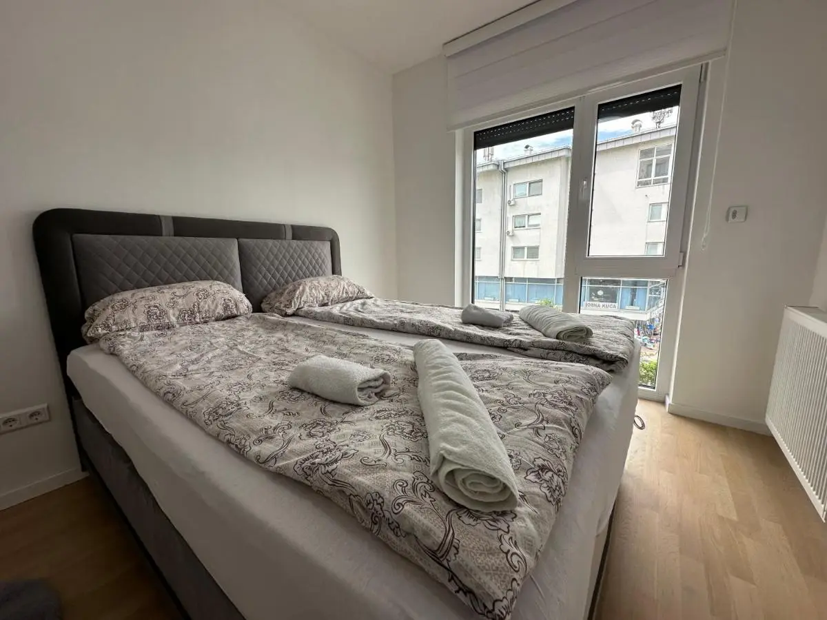 Apartment by expert Ado