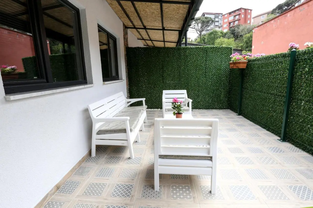 Mia Mia Suites
