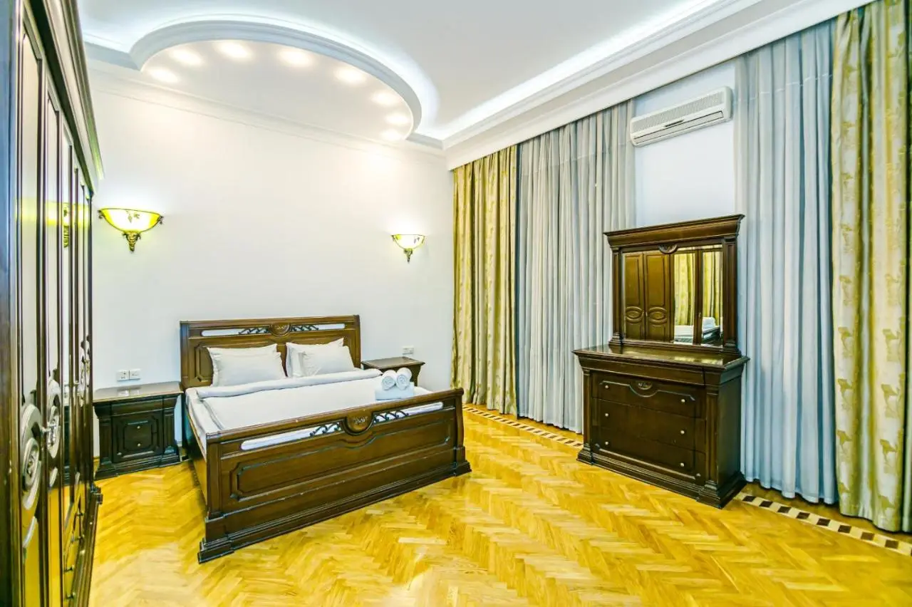 Apartment Big Palace