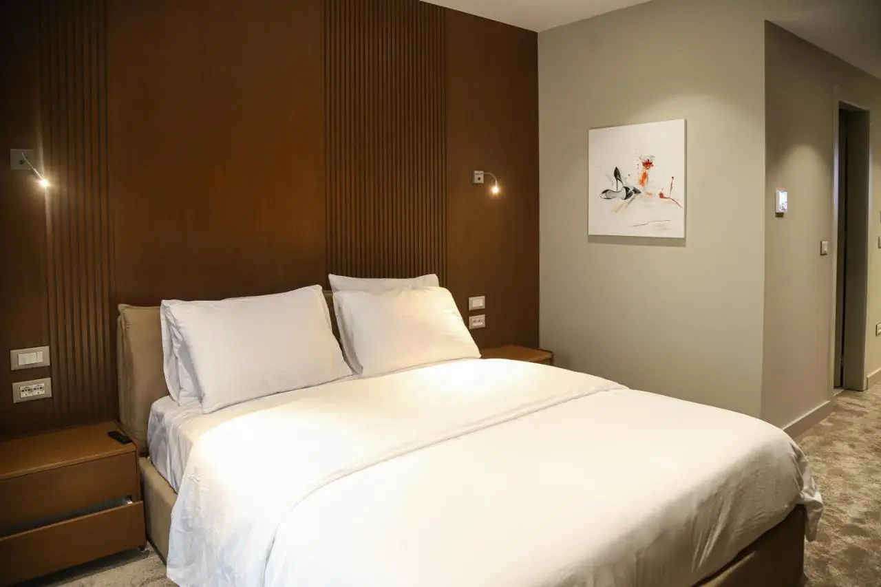 Urbanin Apartment & Hotel
