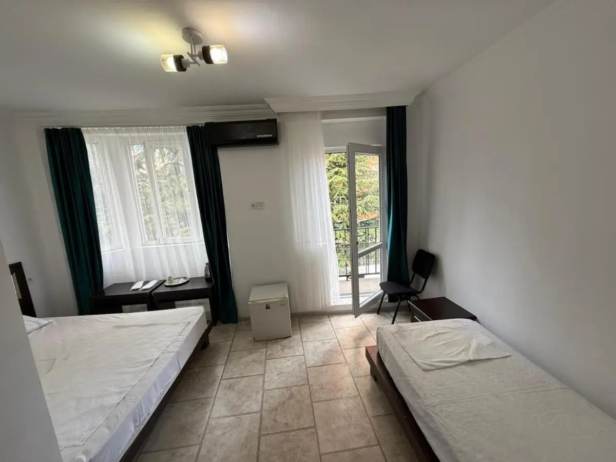 Emilia Hotel Batumi Old Town