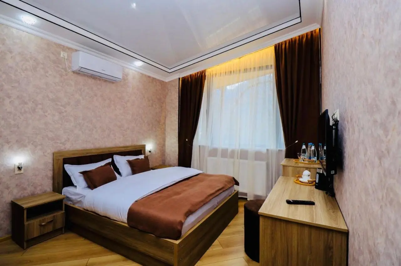 Hotel Evergreen
