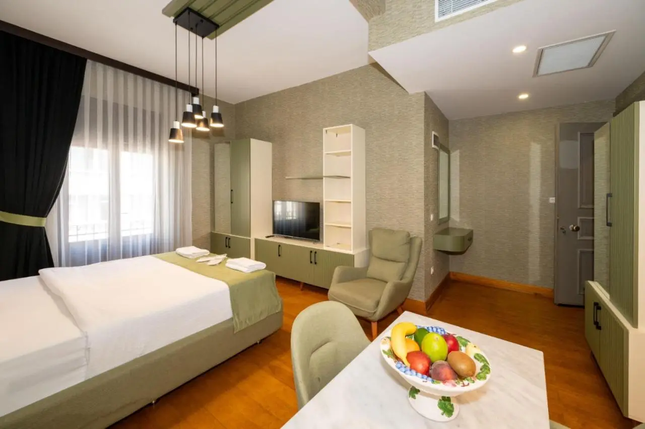 Monev Suites Hotel