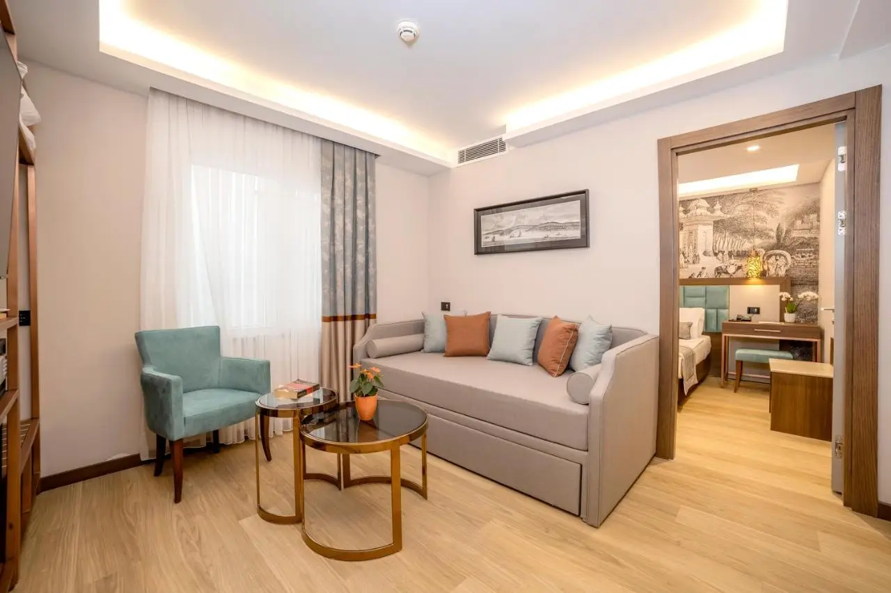 Grand Hilarium Hotel