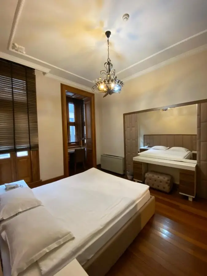 Aslan Residence