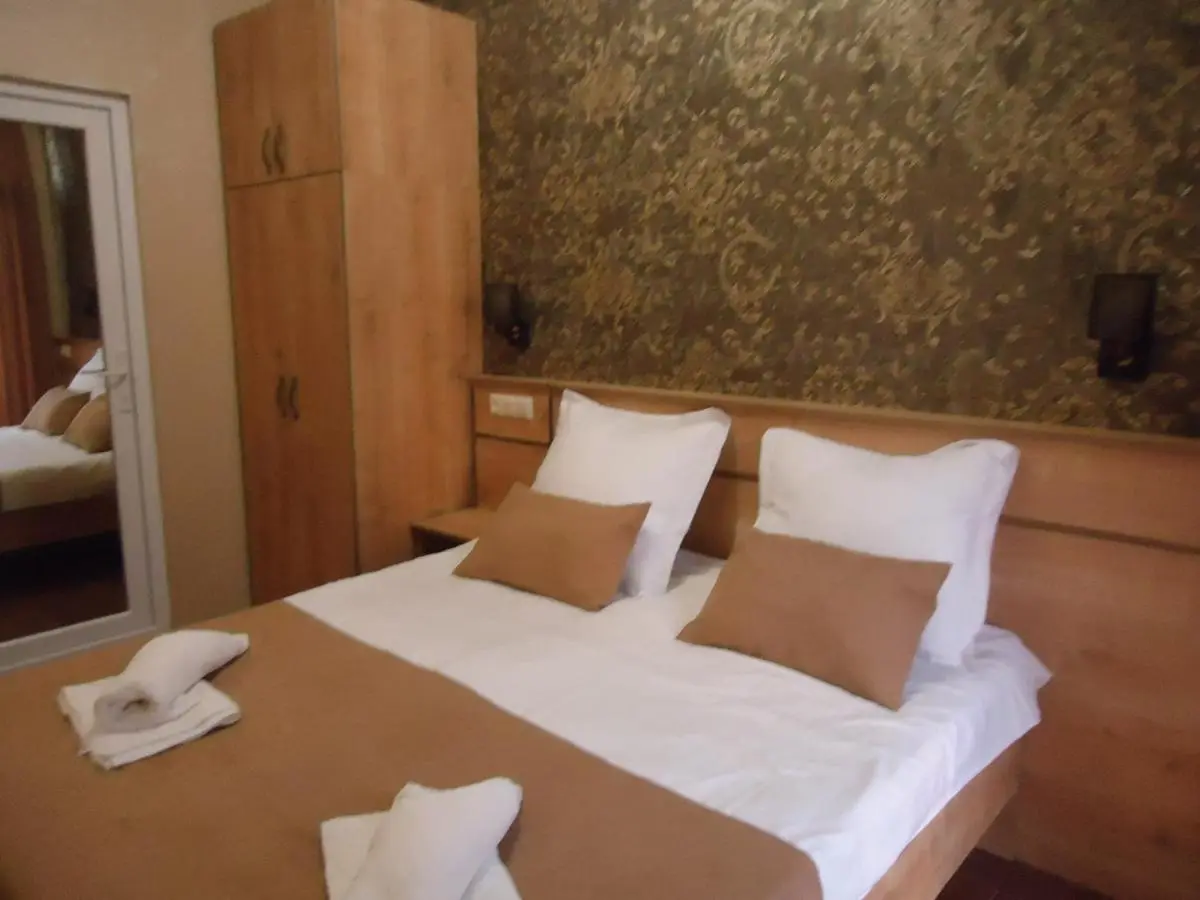 La'Rooms