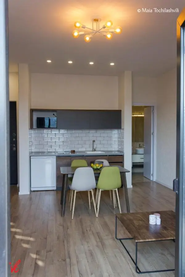 Sameba luxury, Golden View