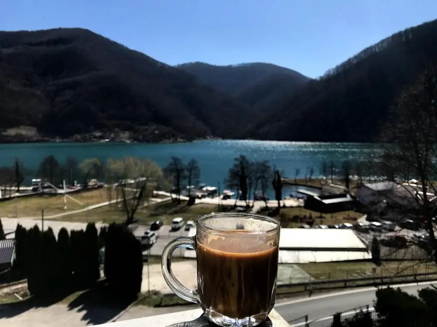 Royal Town Luxury with Panoramic View Wake up to breathtaking lake views and pure tranquility
