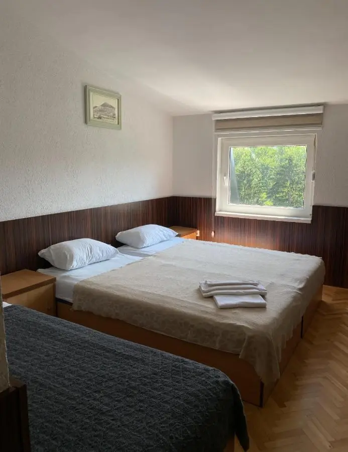 Hotel Piramida Sunca