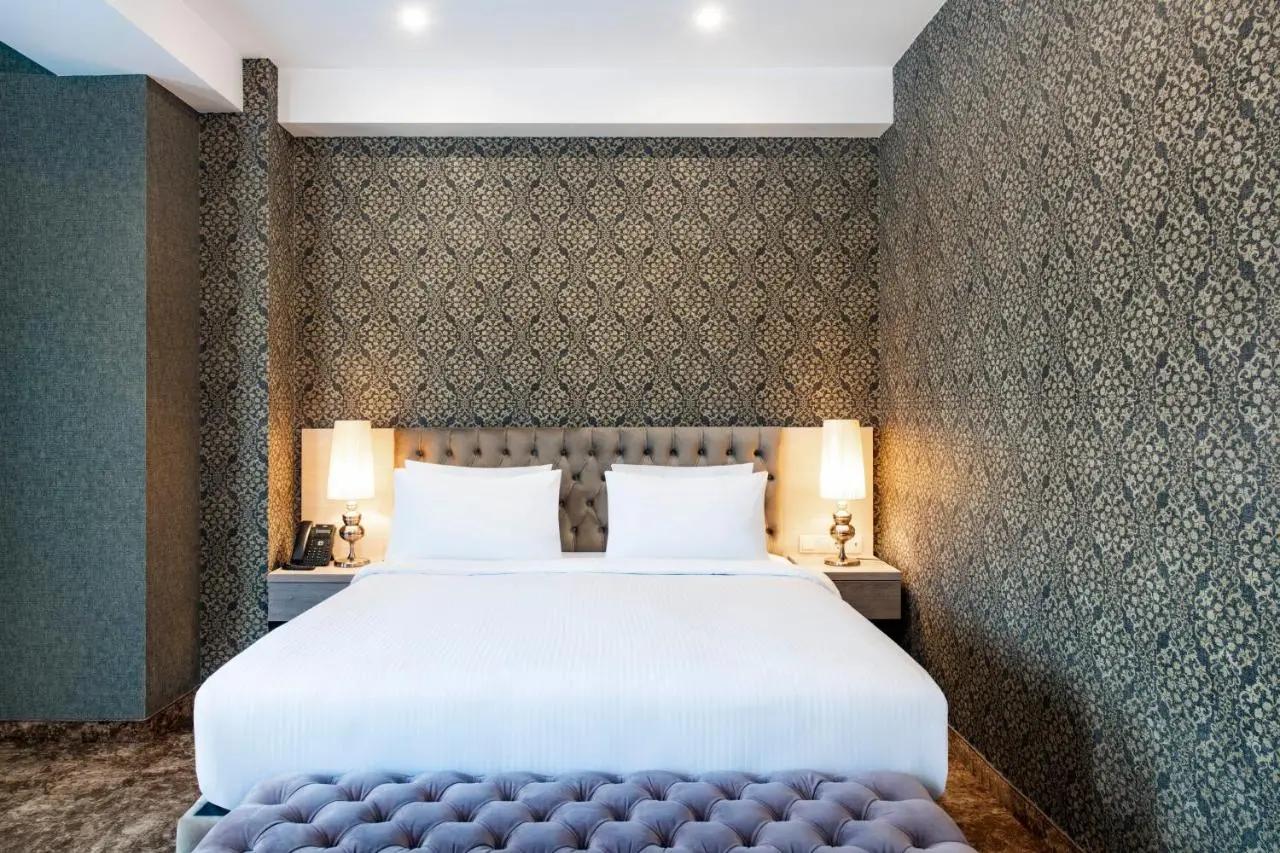 Highgarden Hotel