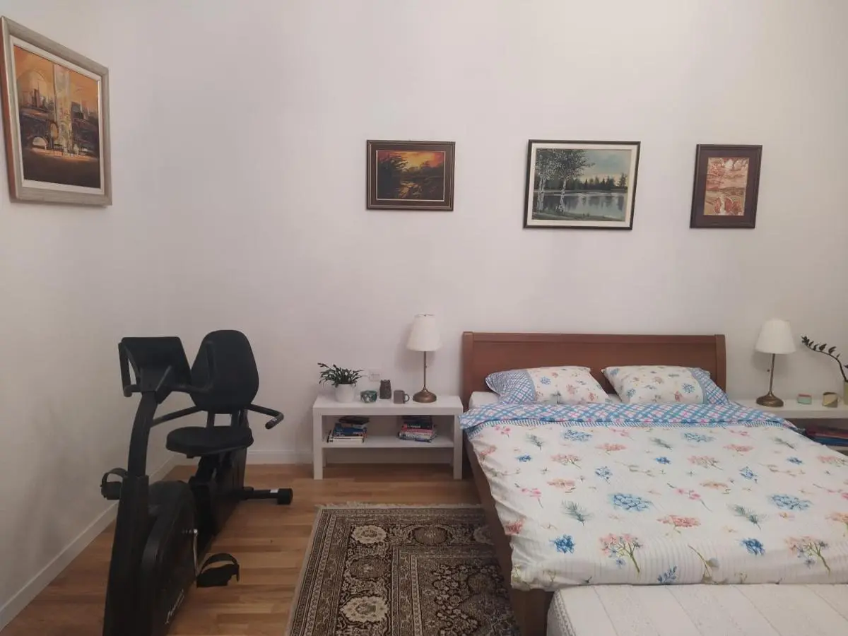 The Best Location 130 m2 salon apartment