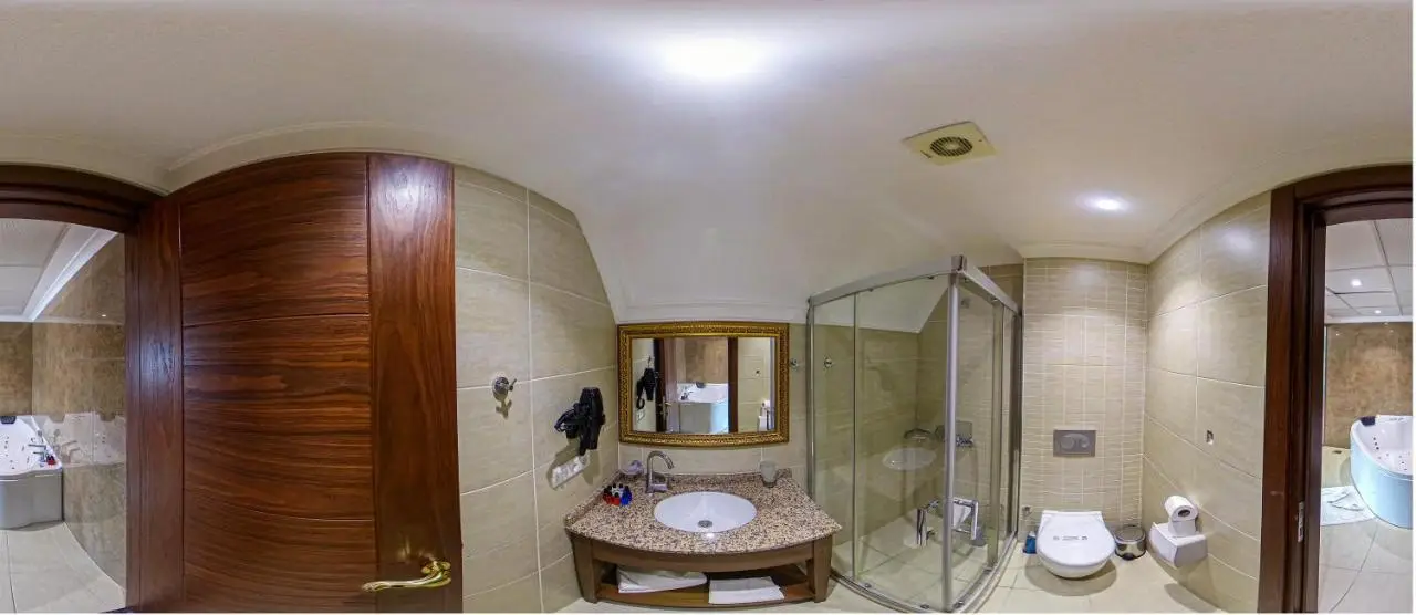 Vois Hotel Atasehir & SPA
