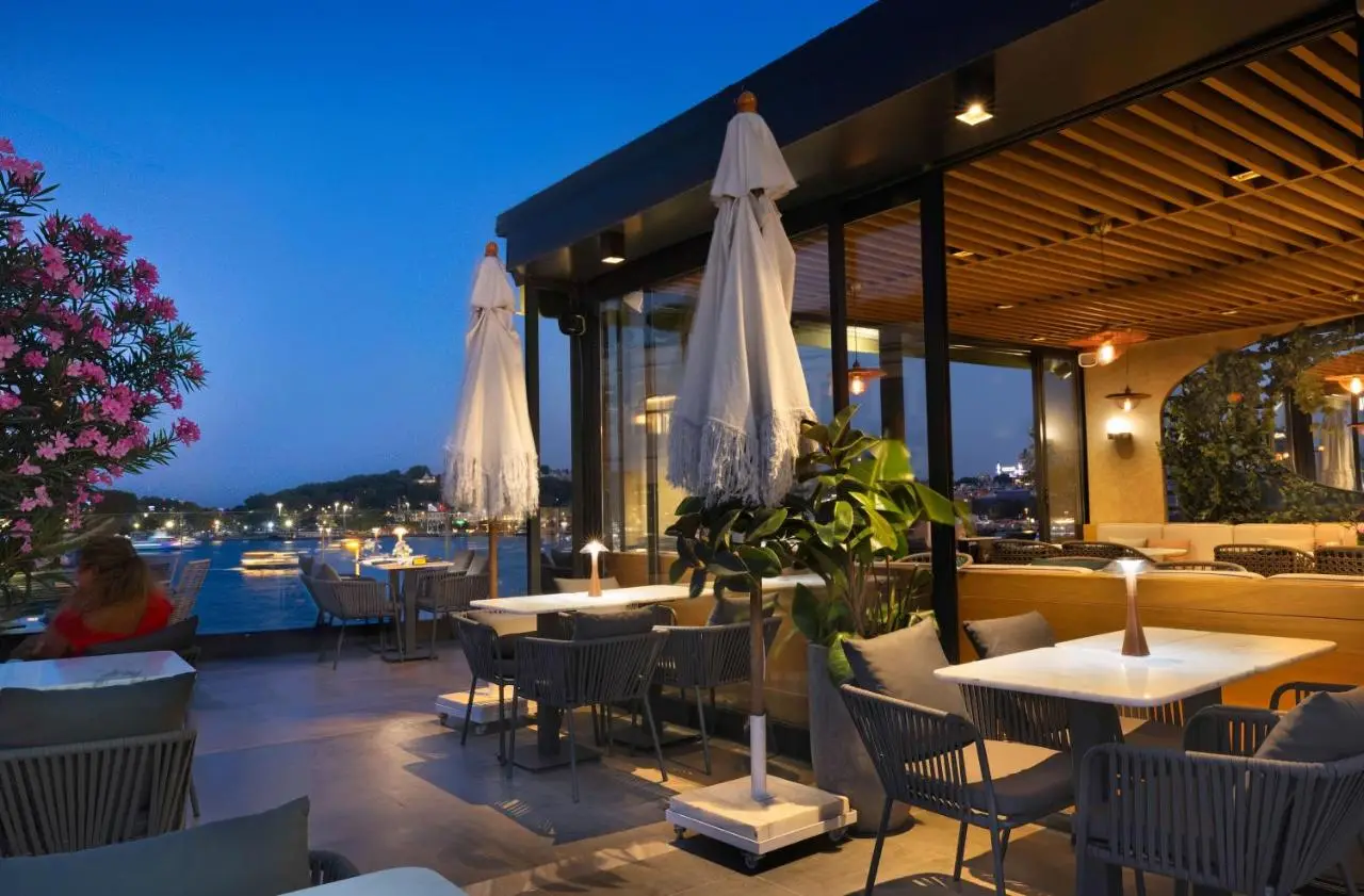 The Wings Hotels Karakoy