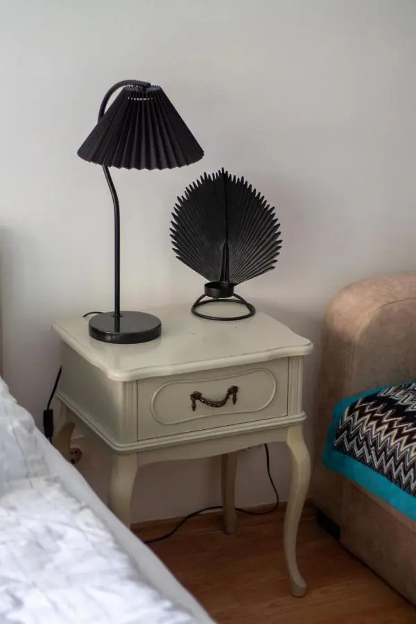 Pink Houdini Home