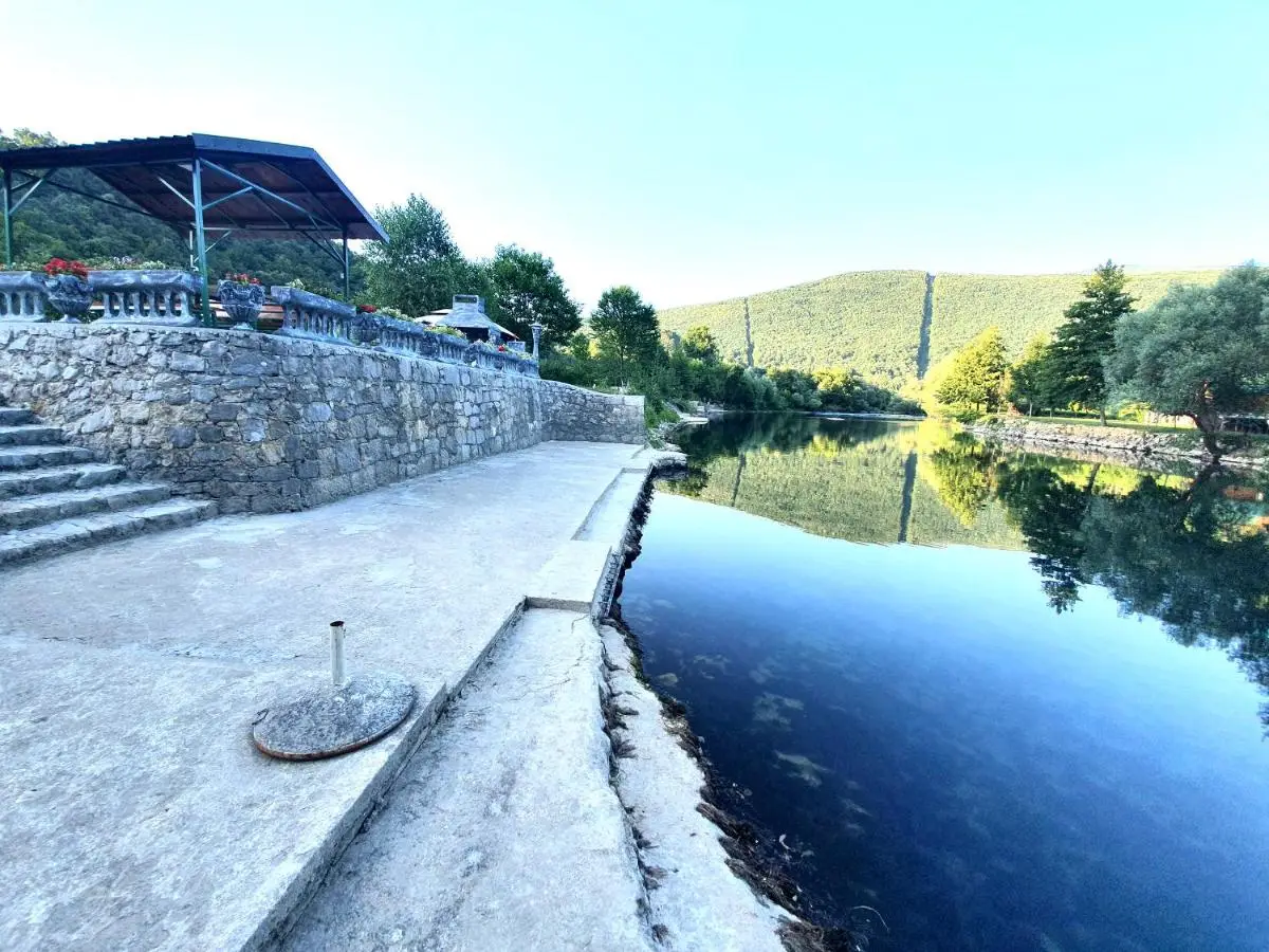 Saraj Guest House