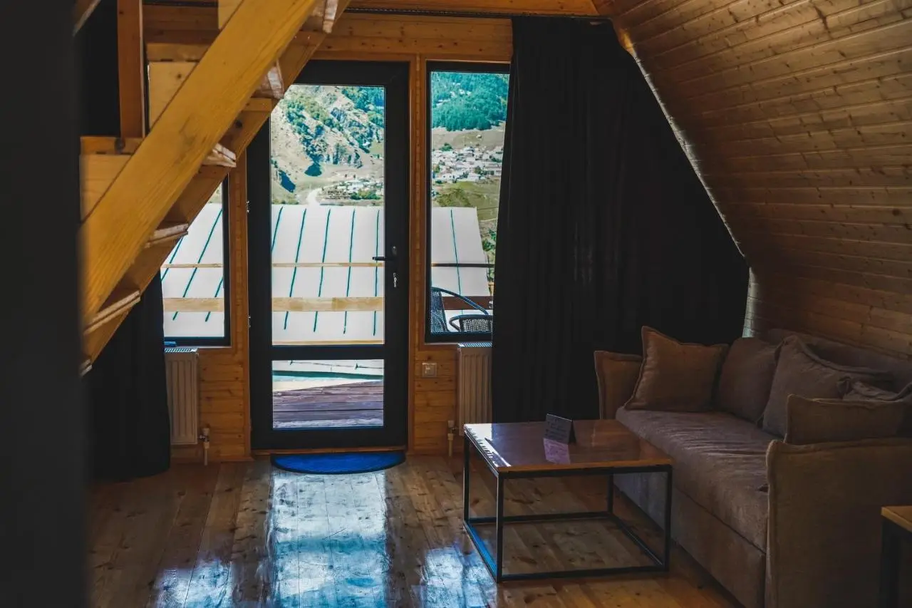Luno Cottage