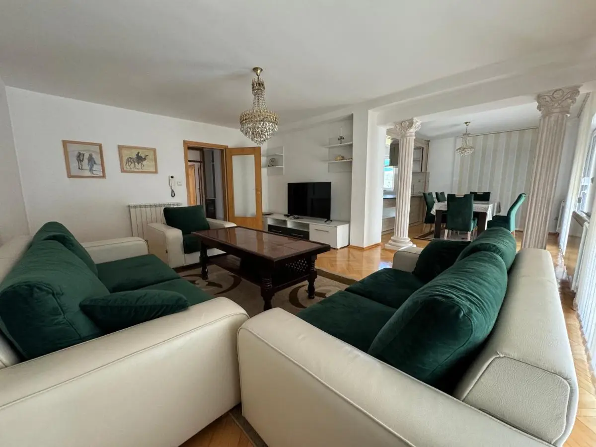 Apartments in villa Sabb for rent