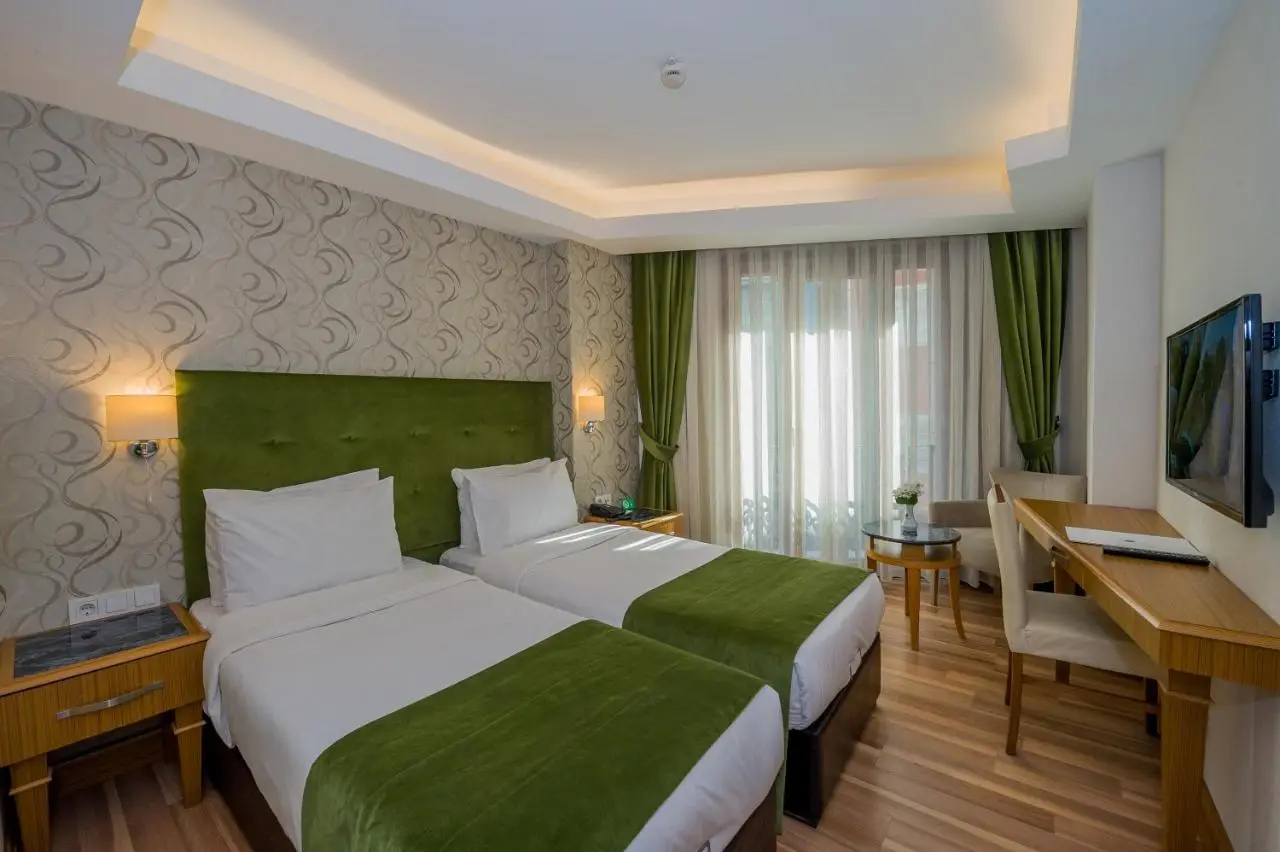 Bizim Hotel