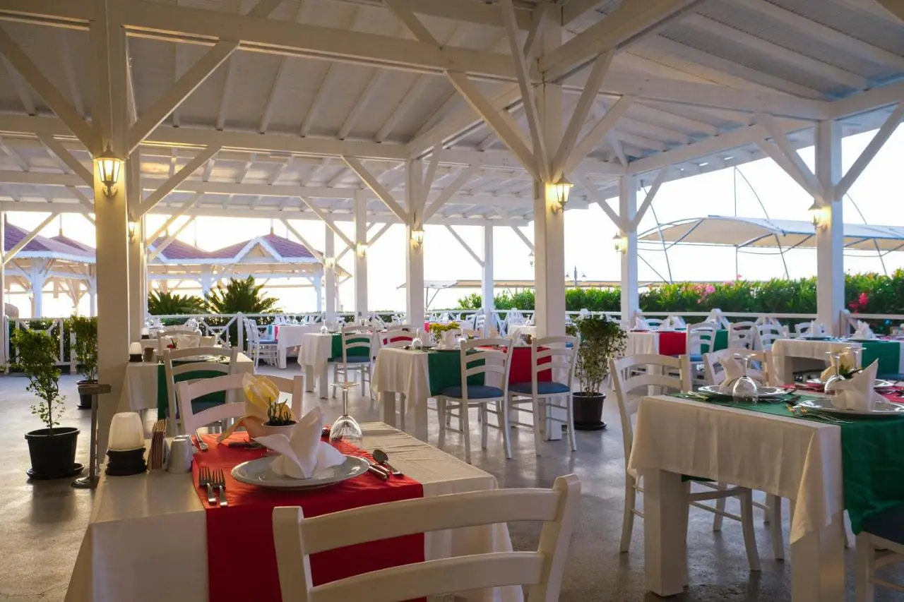 Crystal Flora Pearl Collection - Ultimate All Inclusive