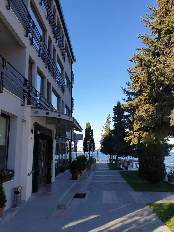 Hotel Millennium