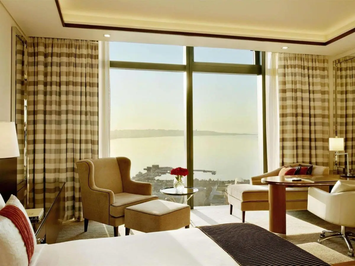 Fairmont Baku, Flame Towers