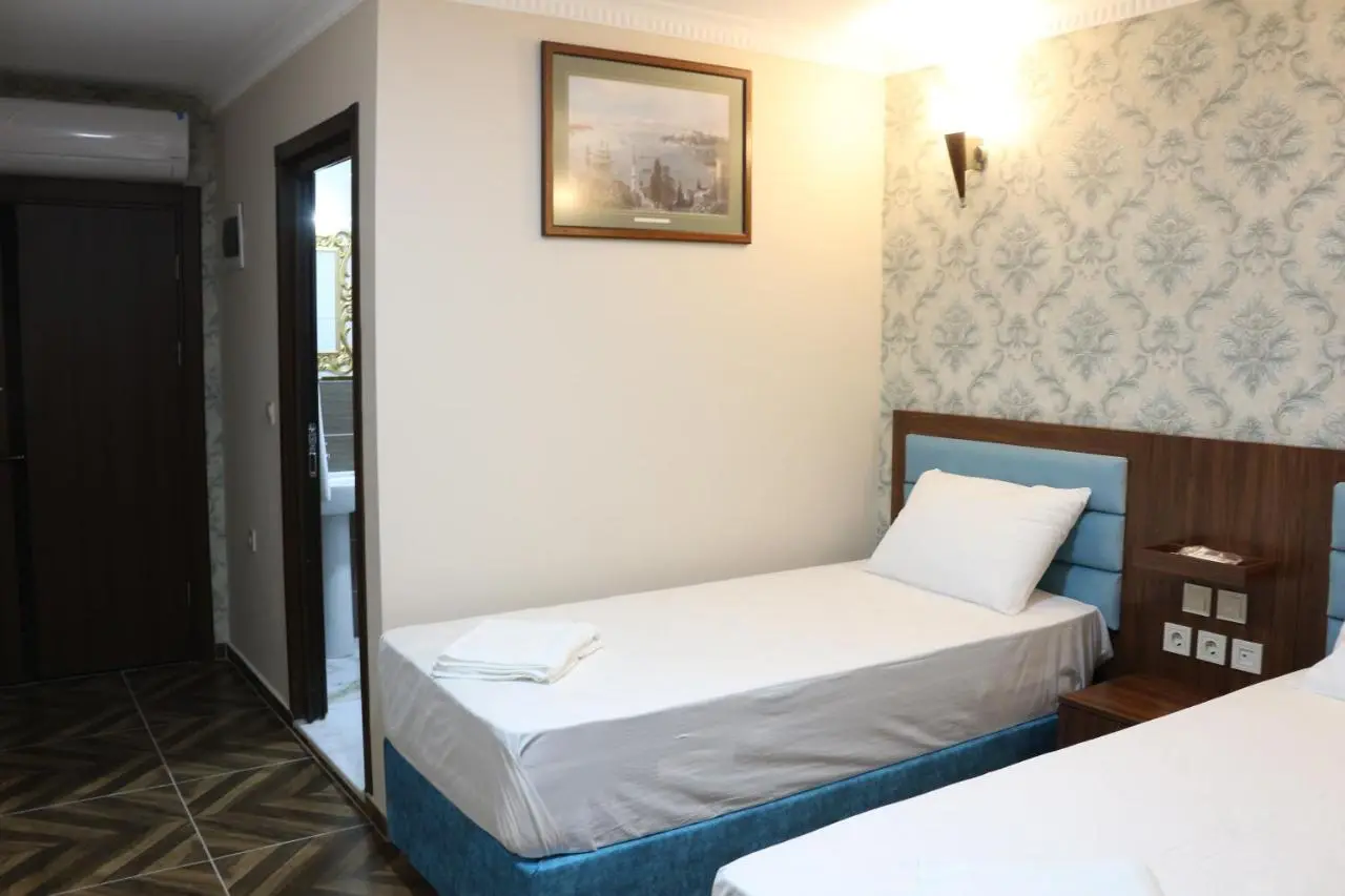 HOTEL ÜMİT YENİKAPI