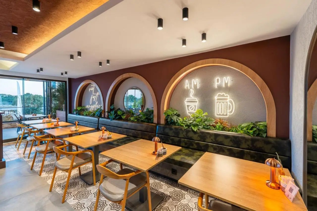 Echinus Lara Hotel
