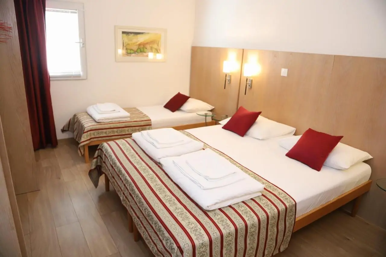 "VILLA DENY" Boutique HOTEL - included "FREE PARKING"
