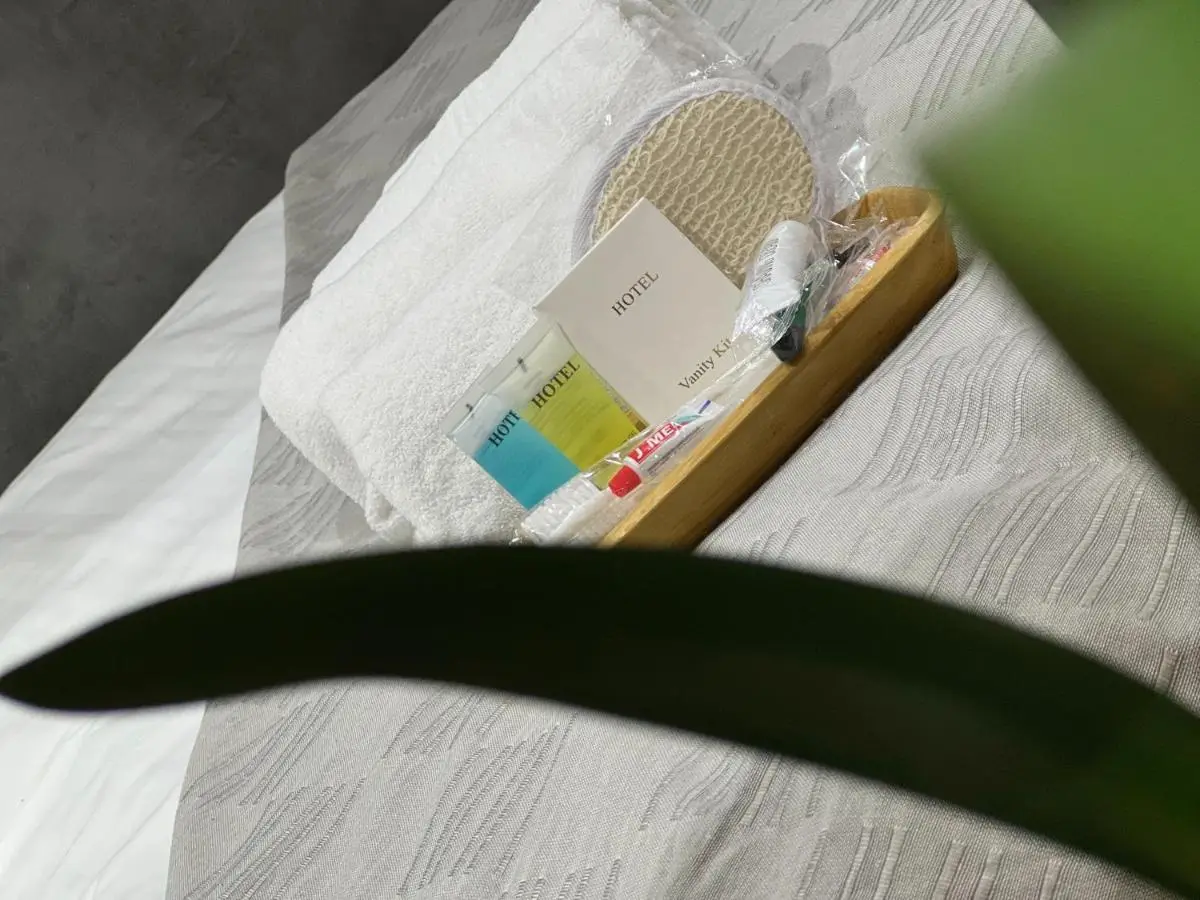 Room 42