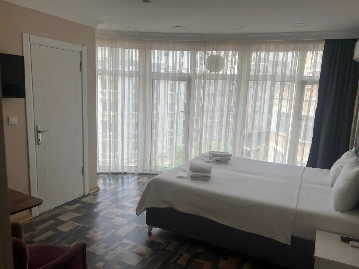 King Istanbul Hotel