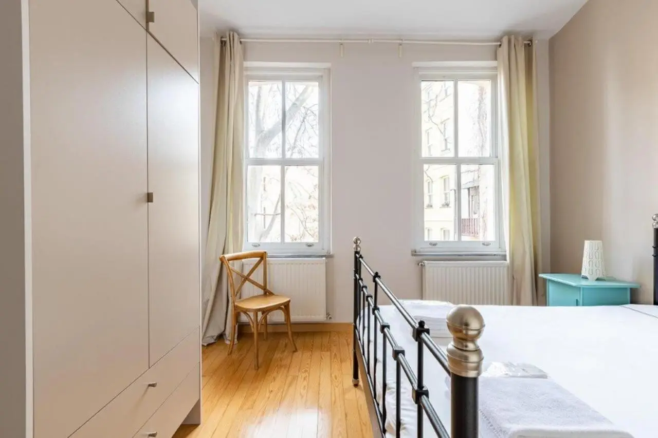 Warm Cozy Charming 2BD2Bath GalataTower Gem! #256