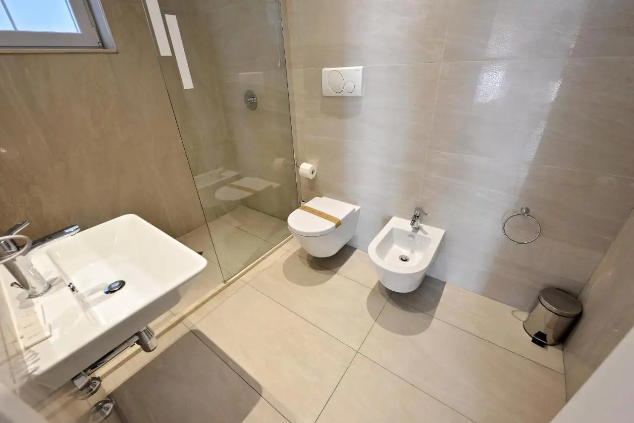Alis Hotel