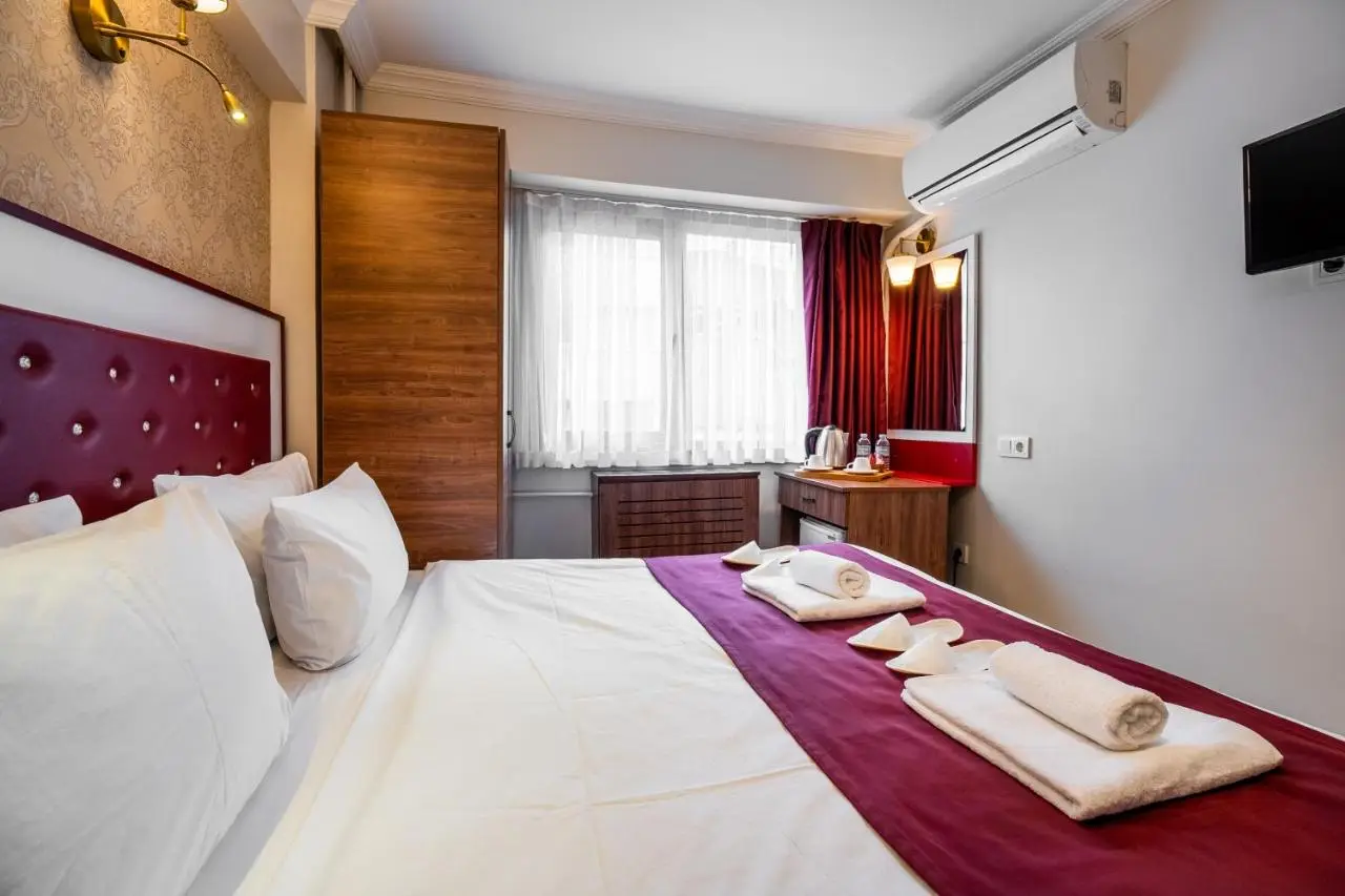 Cihangir Palace Hotel