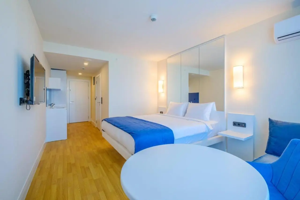 VIP HOTEL Sea view in batumi R