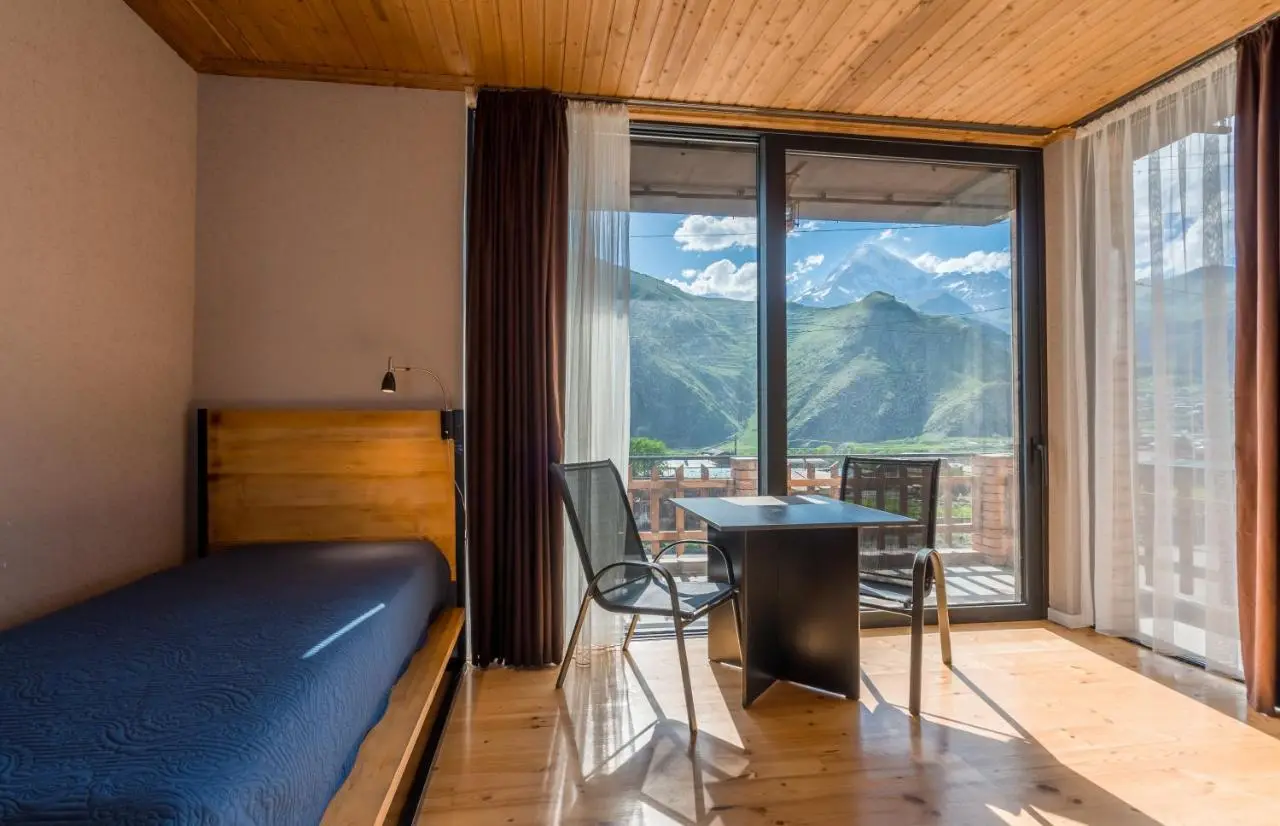 Vache Hotel