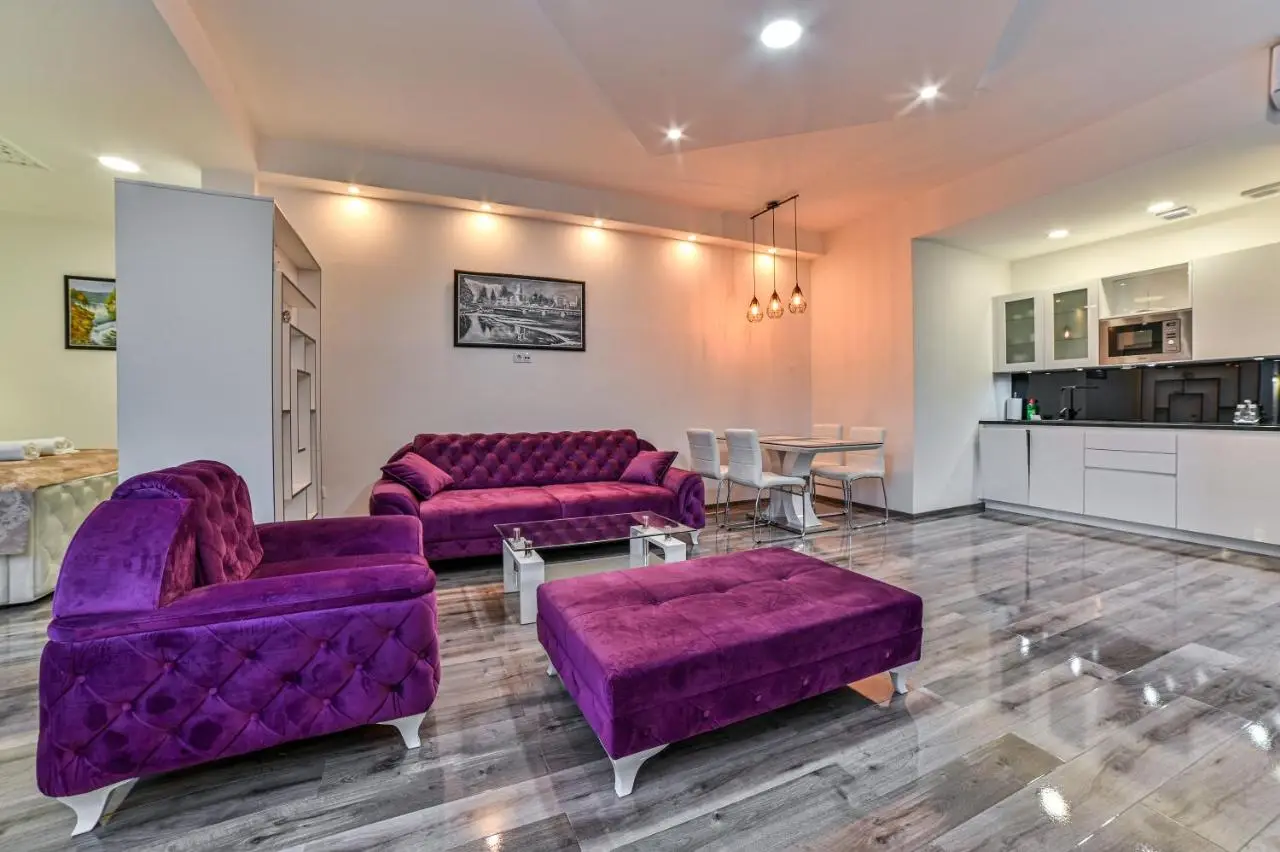 Royal Residence Deluxe Apartments