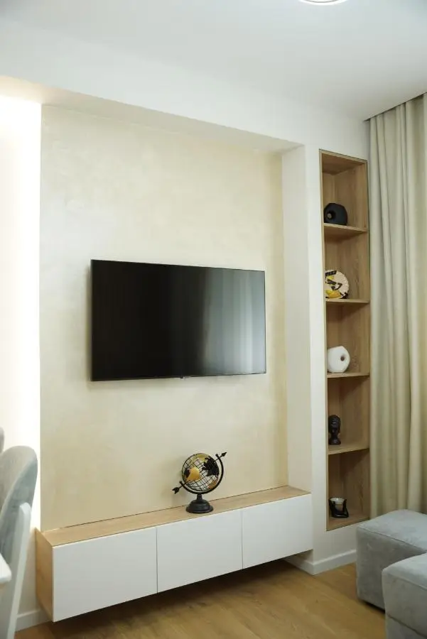 Feel Home Apartment