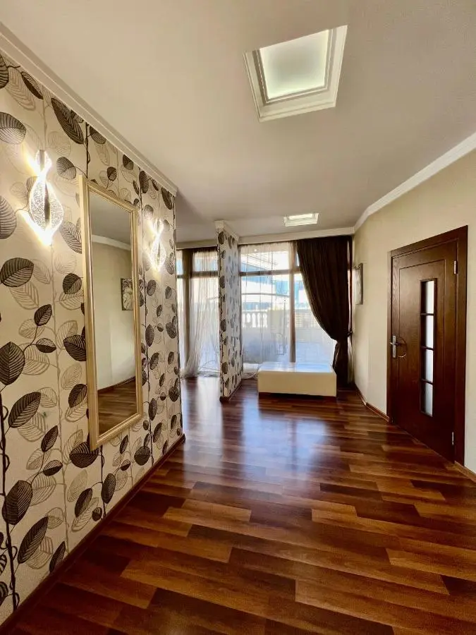 Luxury Apartment with Large Terrace & Park View on Nizami str