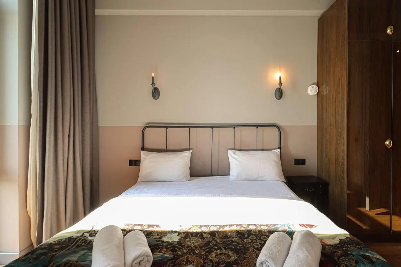 Wehost Apartment - On-site Pool & Gym - Not Included